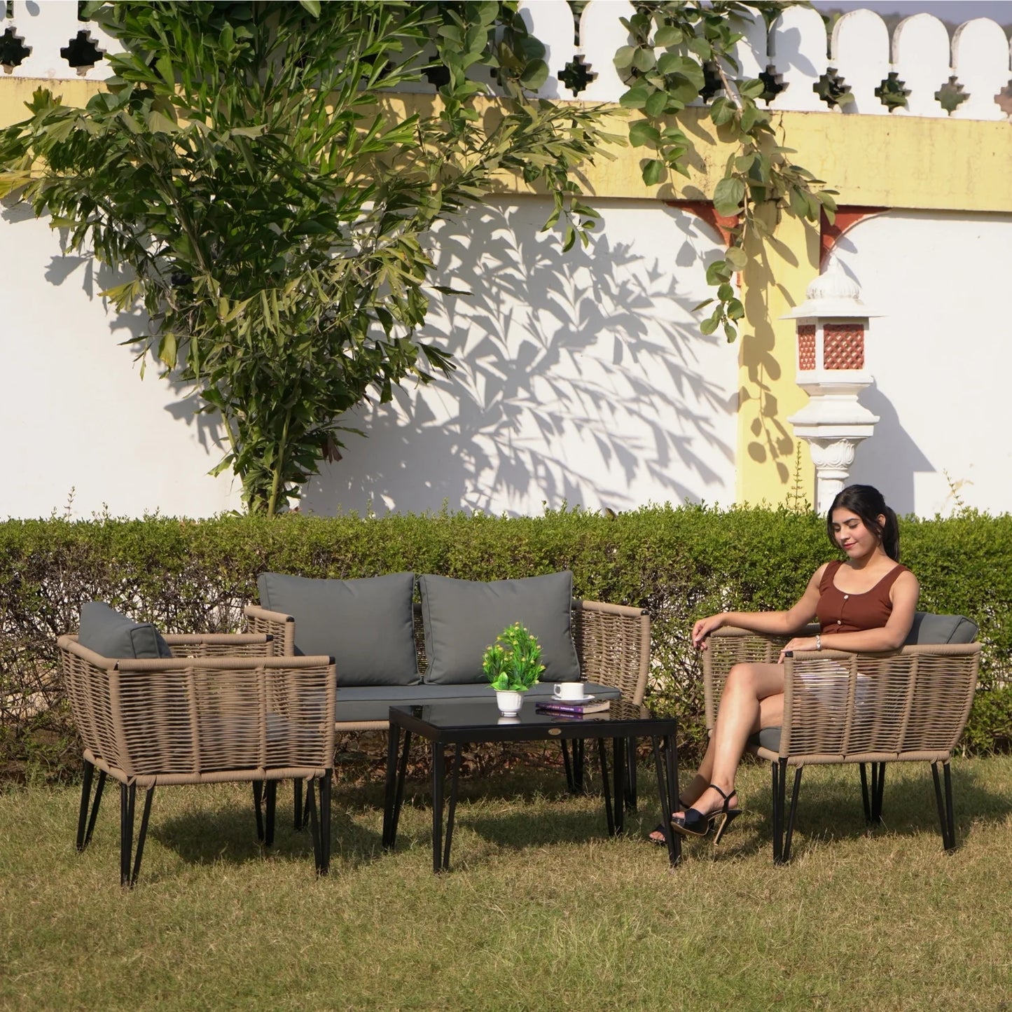 Monroe Outdoor Rope 4-Piece Patio Sofa Set with Glass Top Table (Beige & Dark Grey)