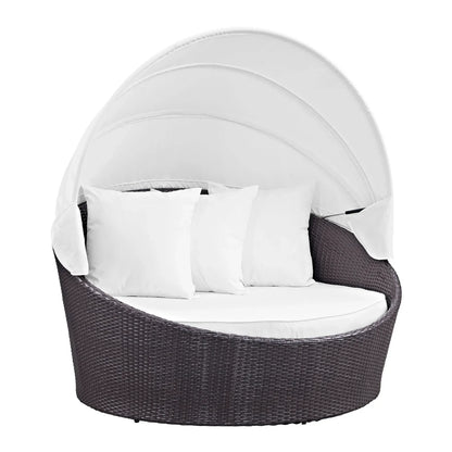 Adama Outdoor Rattan Wicker Patio Daybed with Retractable Canopy