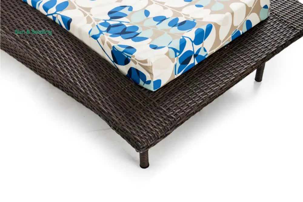 Beast Outdoor Swimming Poolside Lounger (Brown) Loungers