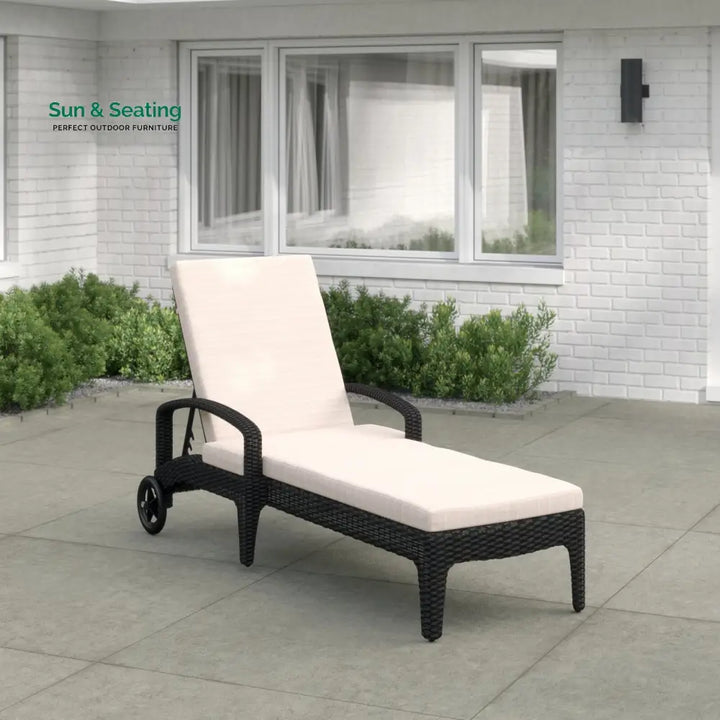 Brisk Outdoor Swimming Poolside Lounger (Black) Loungers