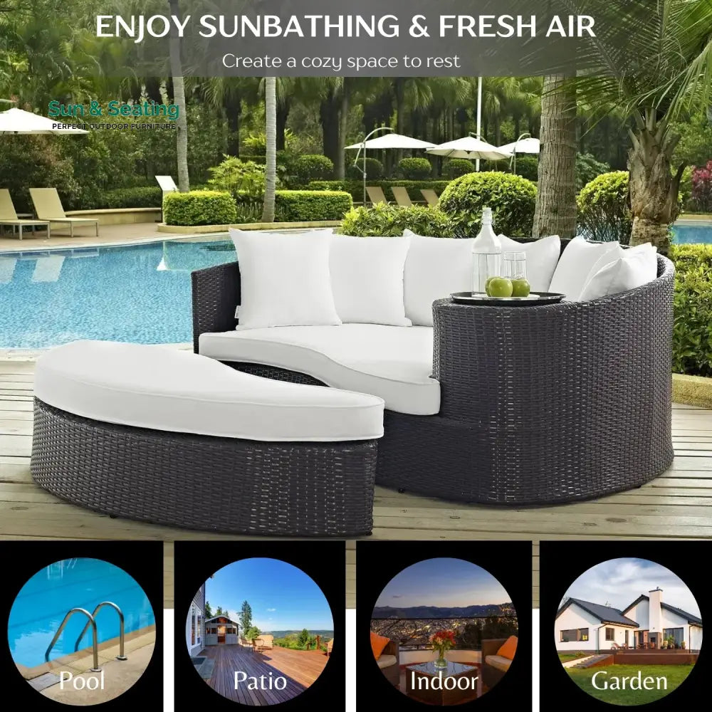 Freja Outdoor Rattan Wicker Daybed (Dark Brown &amp; White) Daybed