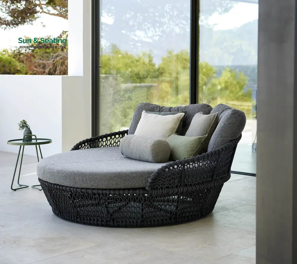 Greco Outdoor Poolside Sunbed With Cushion Daybed (Black) Braided &amp; Rope Sunbed