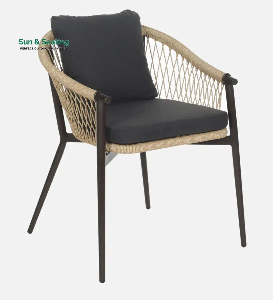 Hall Outdoor Patio Seating Set 4 Chairs and 1 Table Set (Black + Honey) Braided &amp; Rope Dining sets