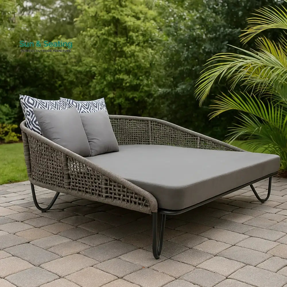 Kaelyn Outdoor Rope Patio Furniture Daybed (Grey) Daybed