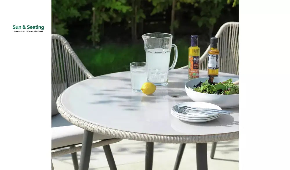 Kosh Outdoor Patio Seating Set 4 Chairs and 1 Table Set (Tan) Braided & Rope Coffee Table Sets