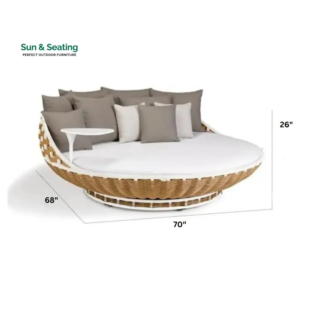 Liesa Outdoor Poolside Sunbed With Cushion Daybed Sunbed