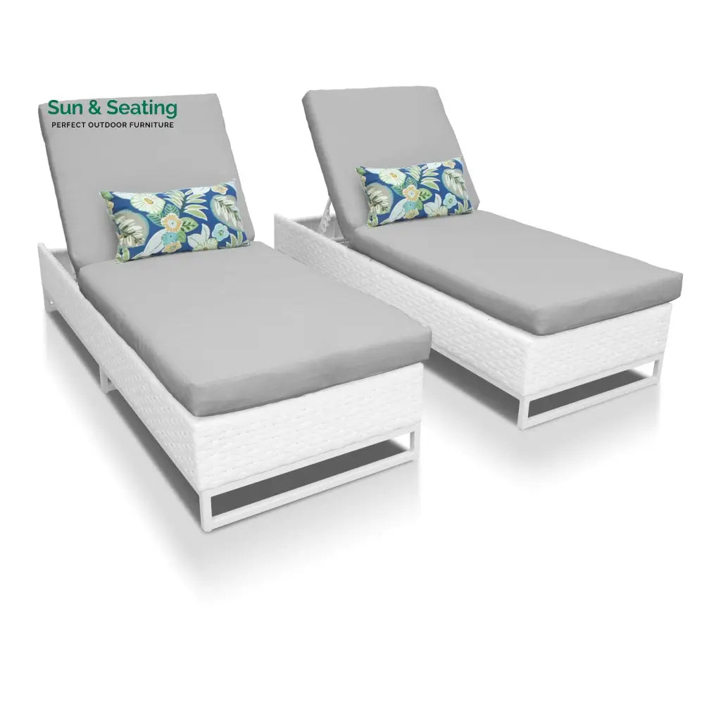 Navi Outdoor Swimming Poolside Lounger With (Set of 2) (White) Loungers