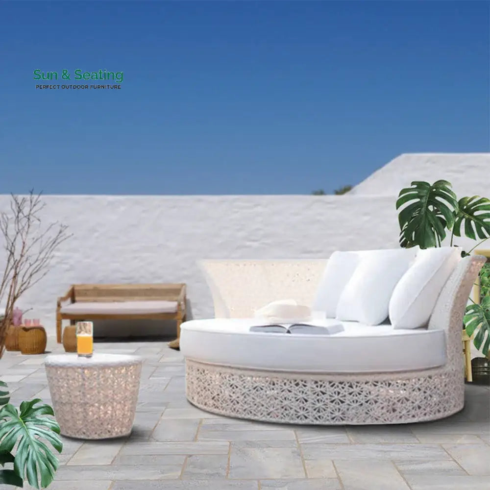 Nery Outdoor Poolside Sunbed With Cushion Daybed With Side Table (White) Sunbed