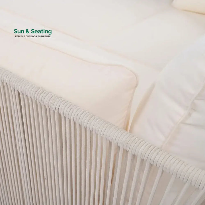 Njeri Outdoor Rope 2 Seater Patio Daybed With Side Table Daybed