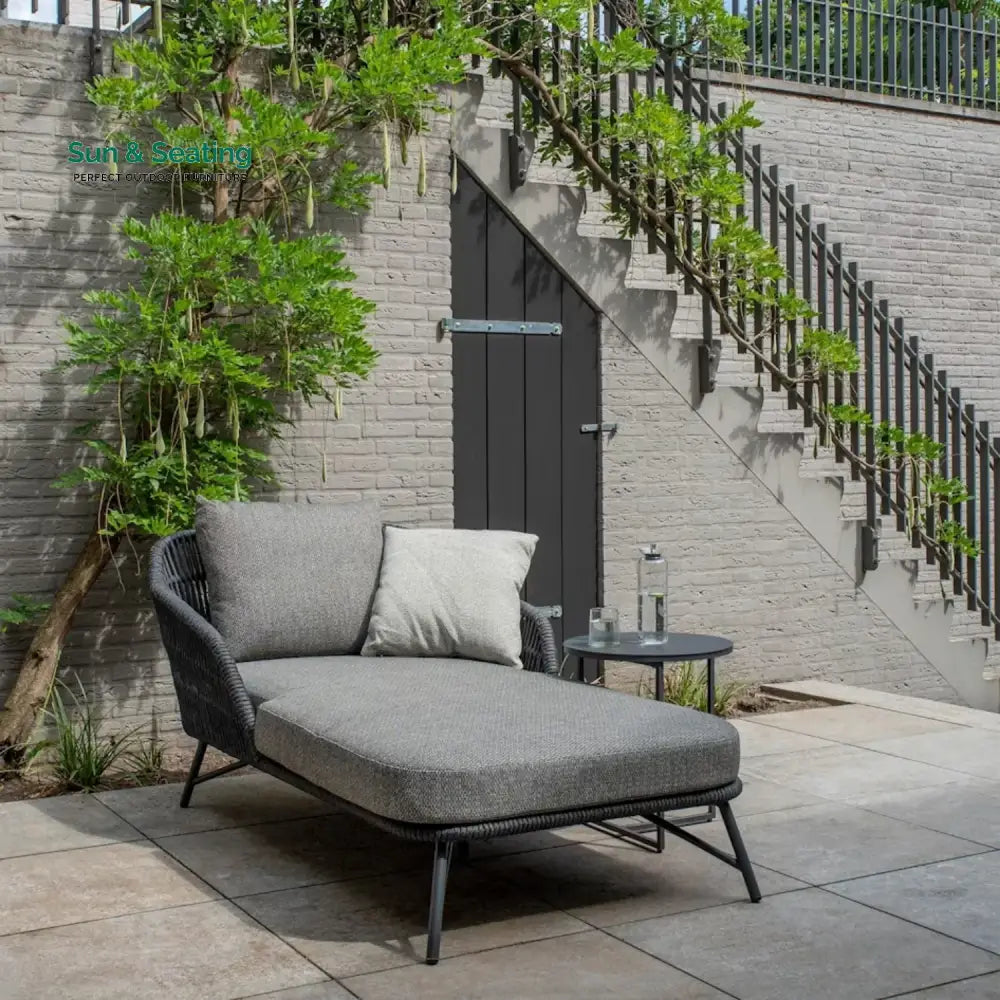Outdoor Rope Patio Single Seater Daybed All Weather Furniture Daybed