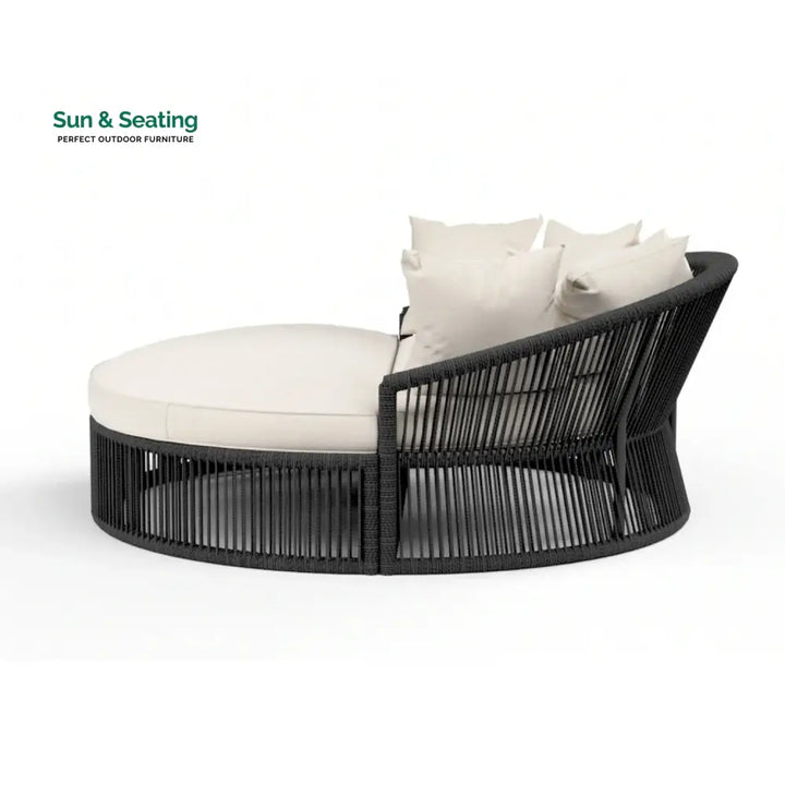 Outdoor Round Rope Daybed Sofa – Unique Design for Poolside Daybed