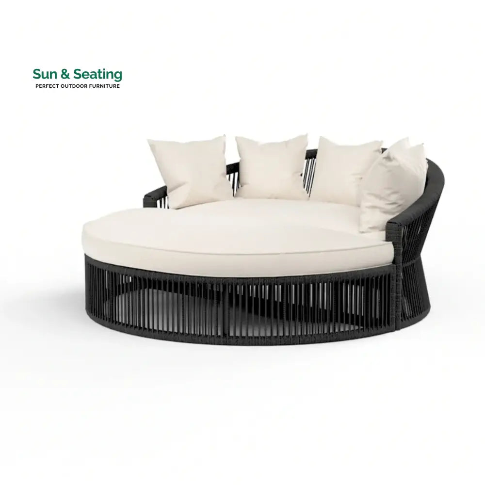 Outdoor Round Rope Daybed Sofa – Unique Design for Poolside Daybed