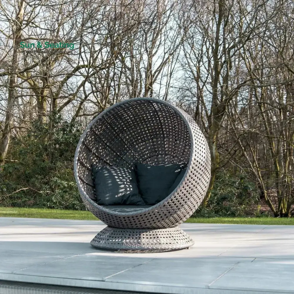 Outdoor Single Seater Basket Swing For Balcony &amp; Garden Egg Chair