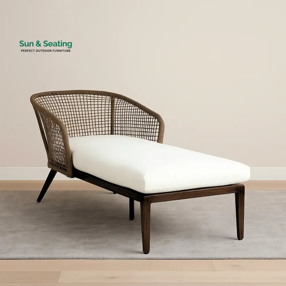 Outdoor Single Seater Patio Daybed with Handwoven Rope Daybed