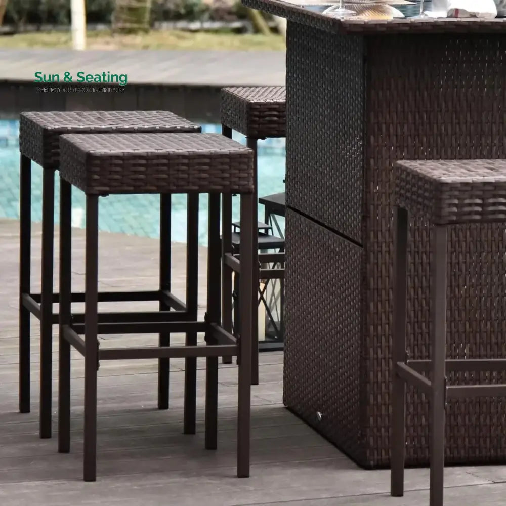 Outdoor Wicker 5-Piece Bar Set with Glass Top Table Bar Set
