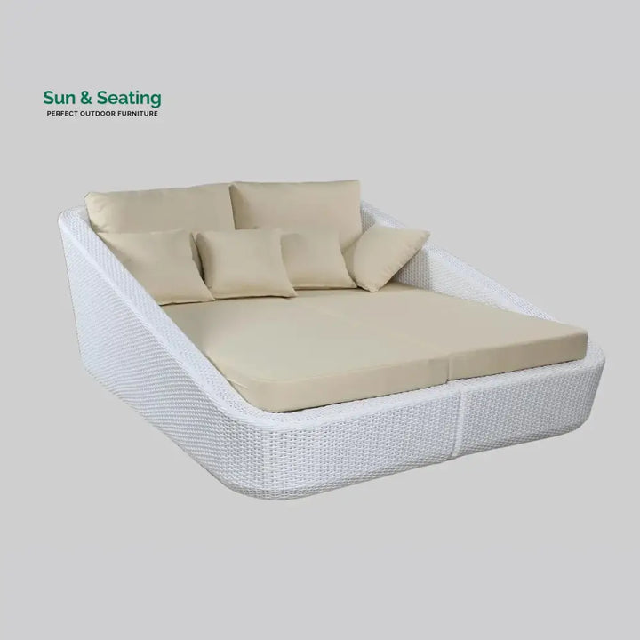 Patio Rattan &amp; Wicker Double Conversation Daybed Daybed