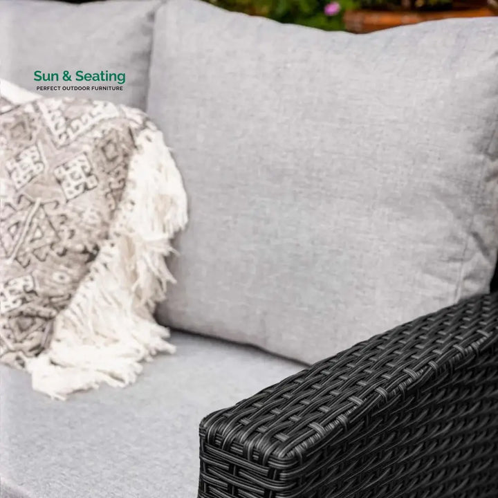 Paulina 6-Piece All-Weather Wicker Patio Furniture Set (Black/Grey) Sofa Set