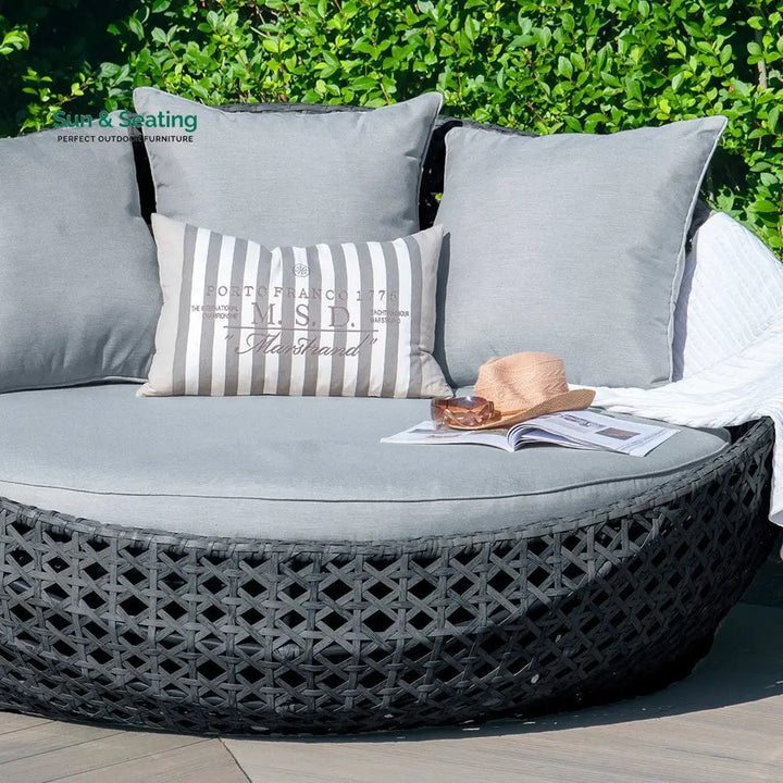 Vicenzo Outdoor Poolside Sunbed With Cushion Daybed (Grey) Sunbed