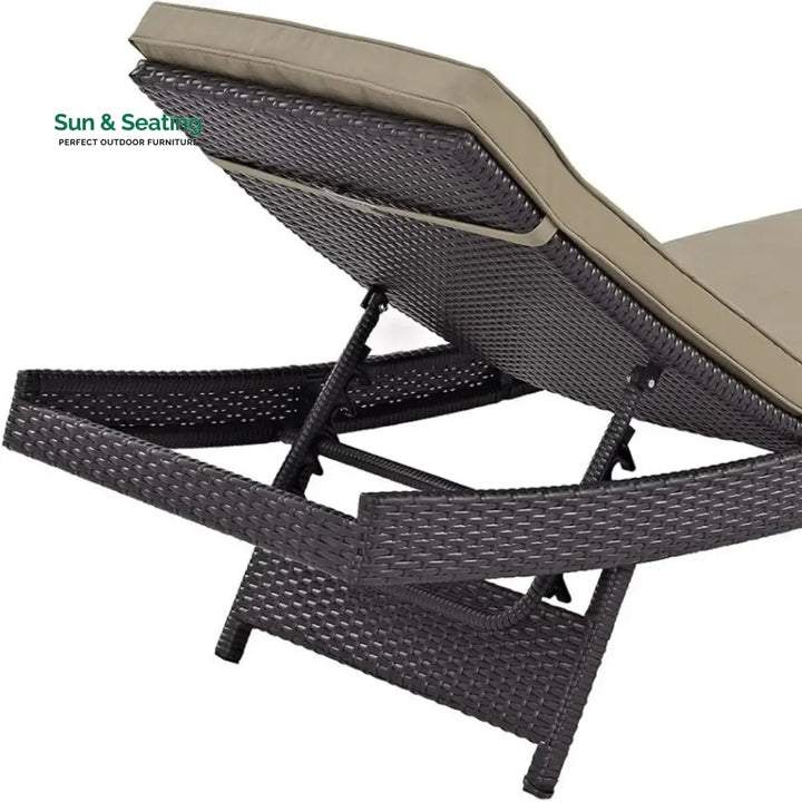 Virtudes Outdoor Rattan Wicker Chaise Lounger For Poolside Lounger Set