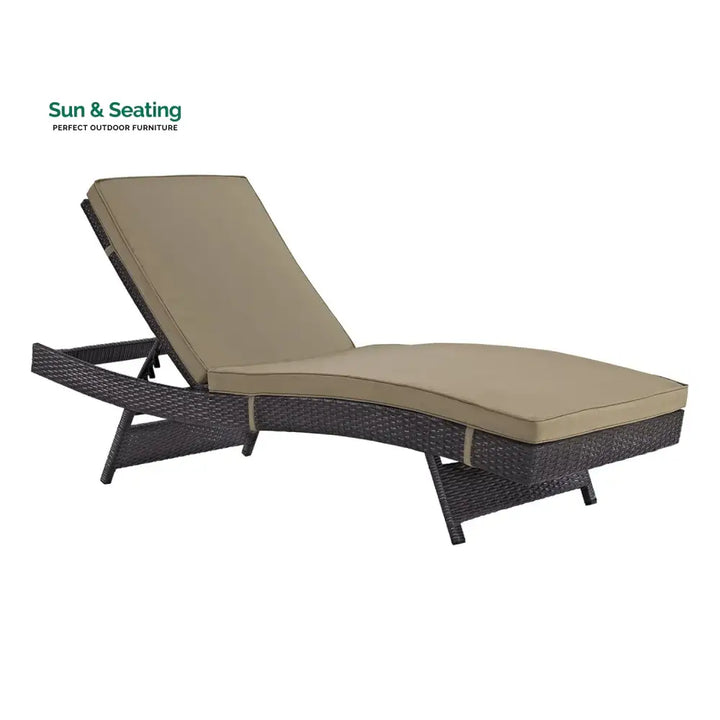 Virtudes Outdoor Rattan Wicker Chaise Lounger For Poolside Lounger Set