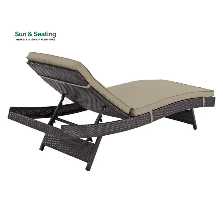 Virtudes Outdoor Rattan Wicker Chaise Lounger For Poolside Lounger Set