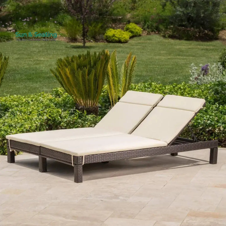 Vritika Outdoor All-Weather Rattan Wicker Chaise Lounge Chair Set of 2 Lounger Set